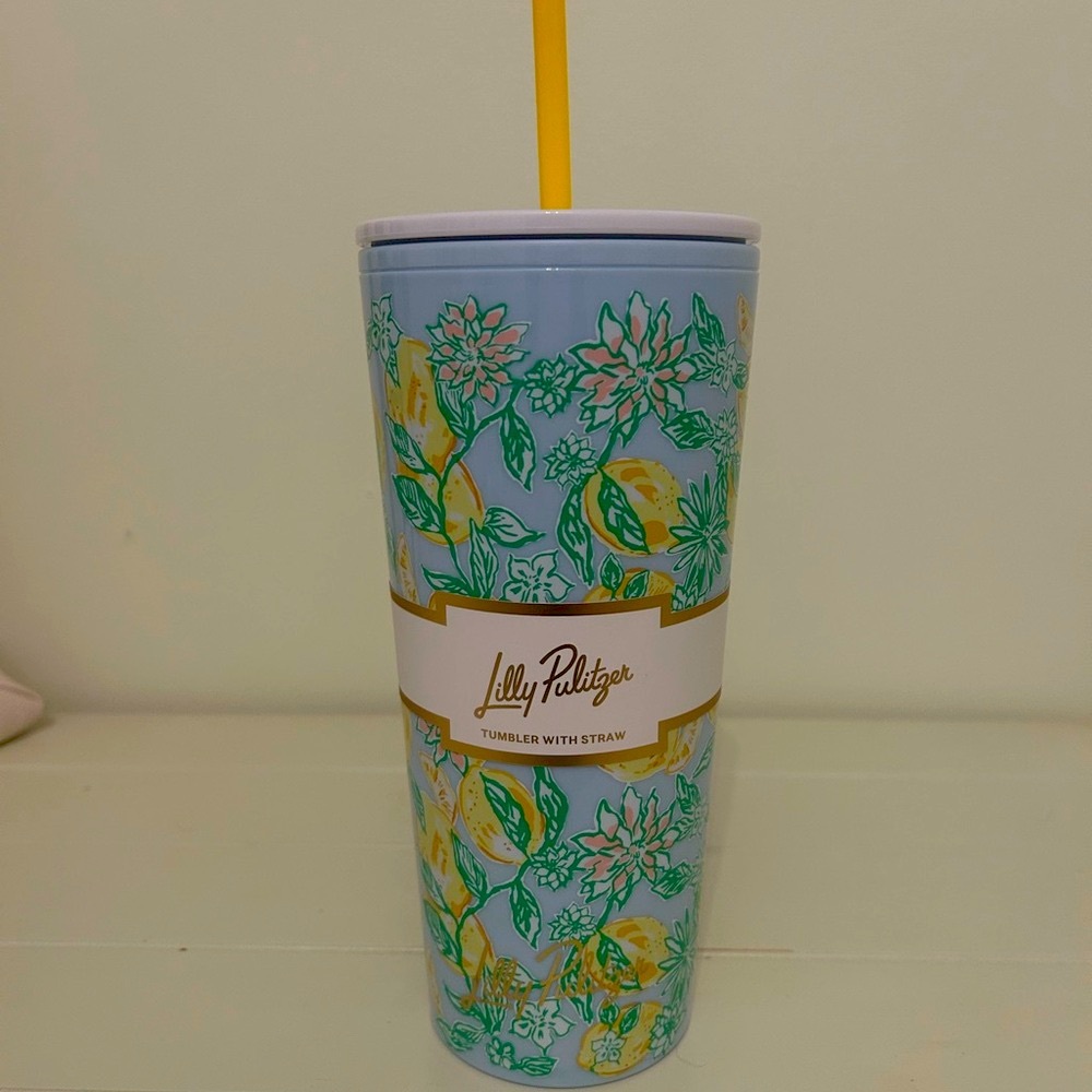 NWT Lilly Pulitzer Blue and Yellow Drinkware Set